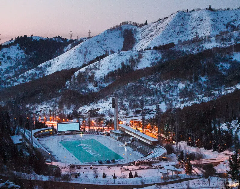 Знаменитый каток Медео