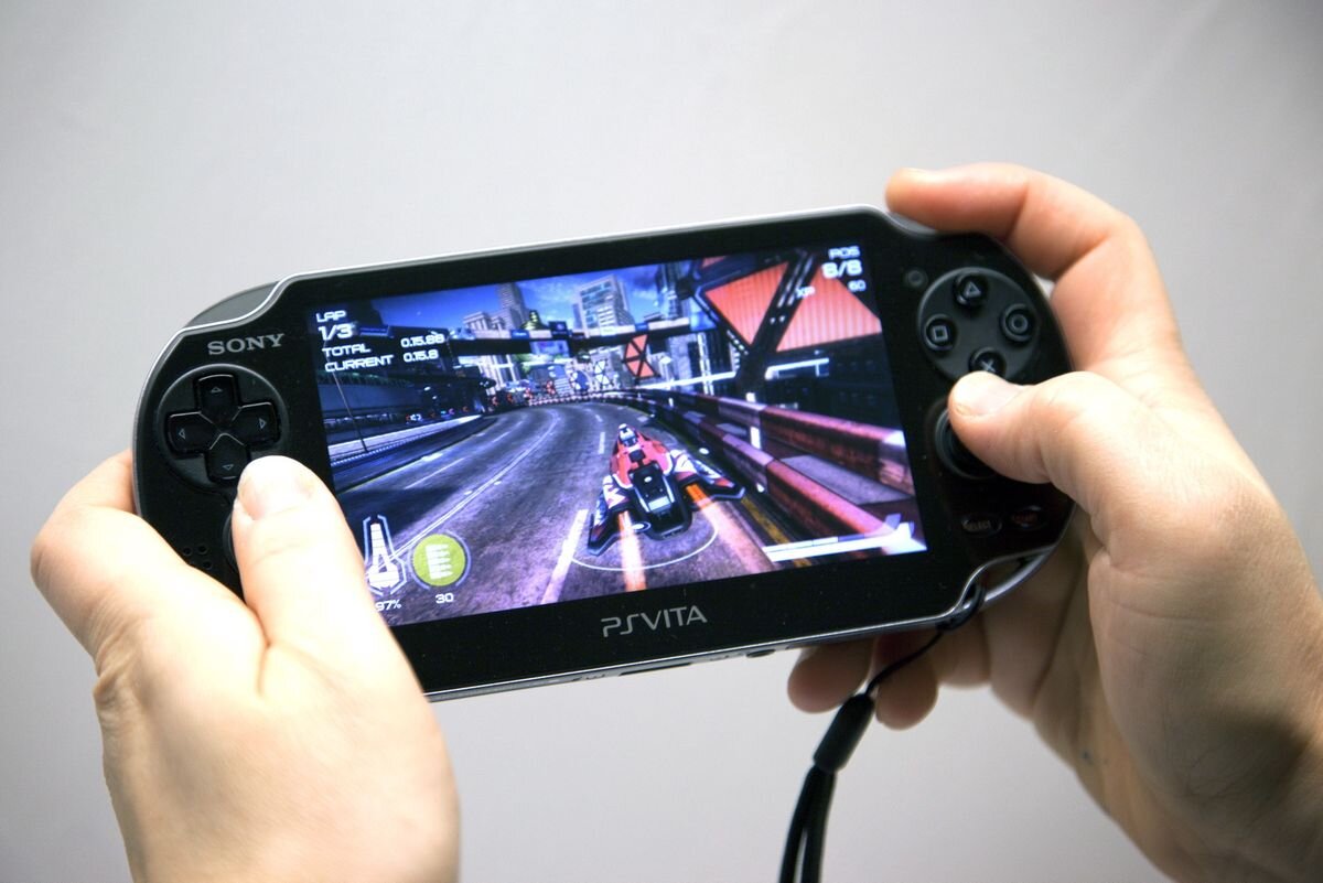 Вторая жизнь PS Vita в 2022 году: взлом, приложения и кастомные игры |  Перекись Оборота | Дзен