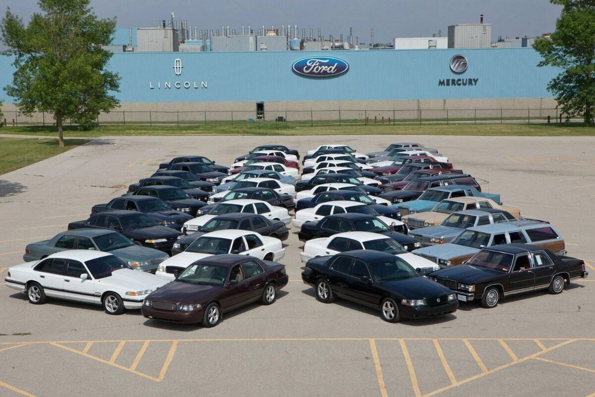 Ford "Panther" Platform