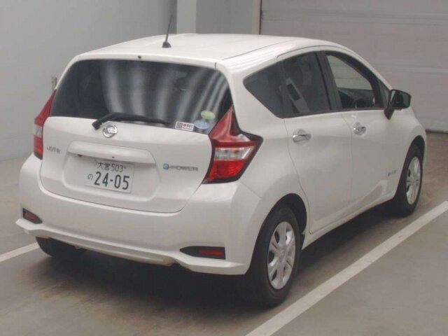 Фото с аукциона Японии