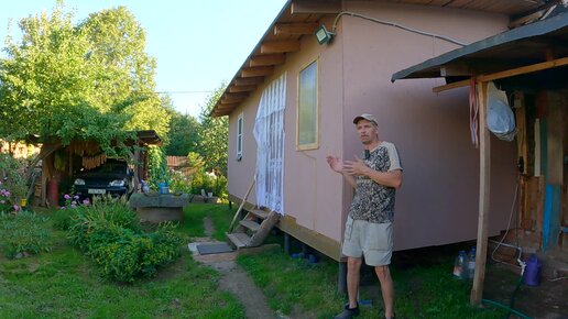 Сельский горожанин. Деревенская жизнь. Жизнь в деревне. Жизнь в селе. Жаркий день в деревне.