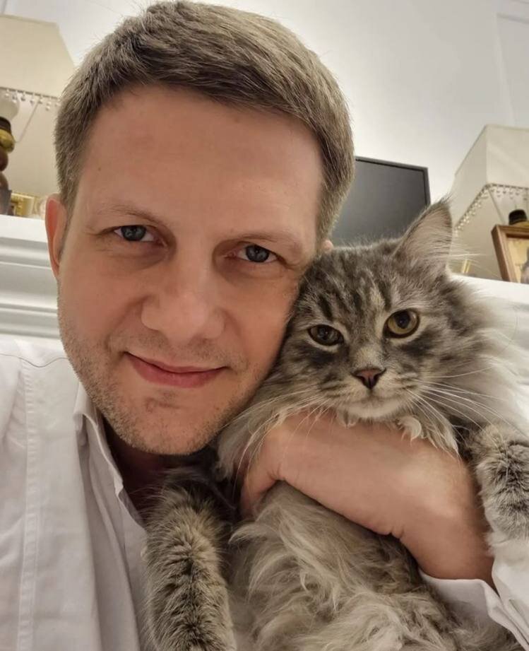    Борис Корчевников резко прошелся по современным кумирам молодежи. Фото: соцсети телеведущего