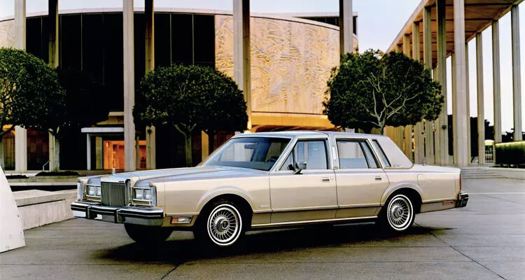Lincoln Town Car