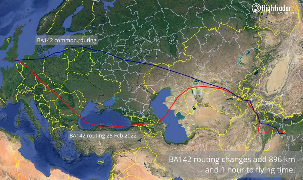 Согласно данным глобального поставщика данных о путешествиях OAG, из-за закрытия воздушного пространства России американские и европейские авиакомпании совершают вот такие обходы России. Фото: Flightradar24