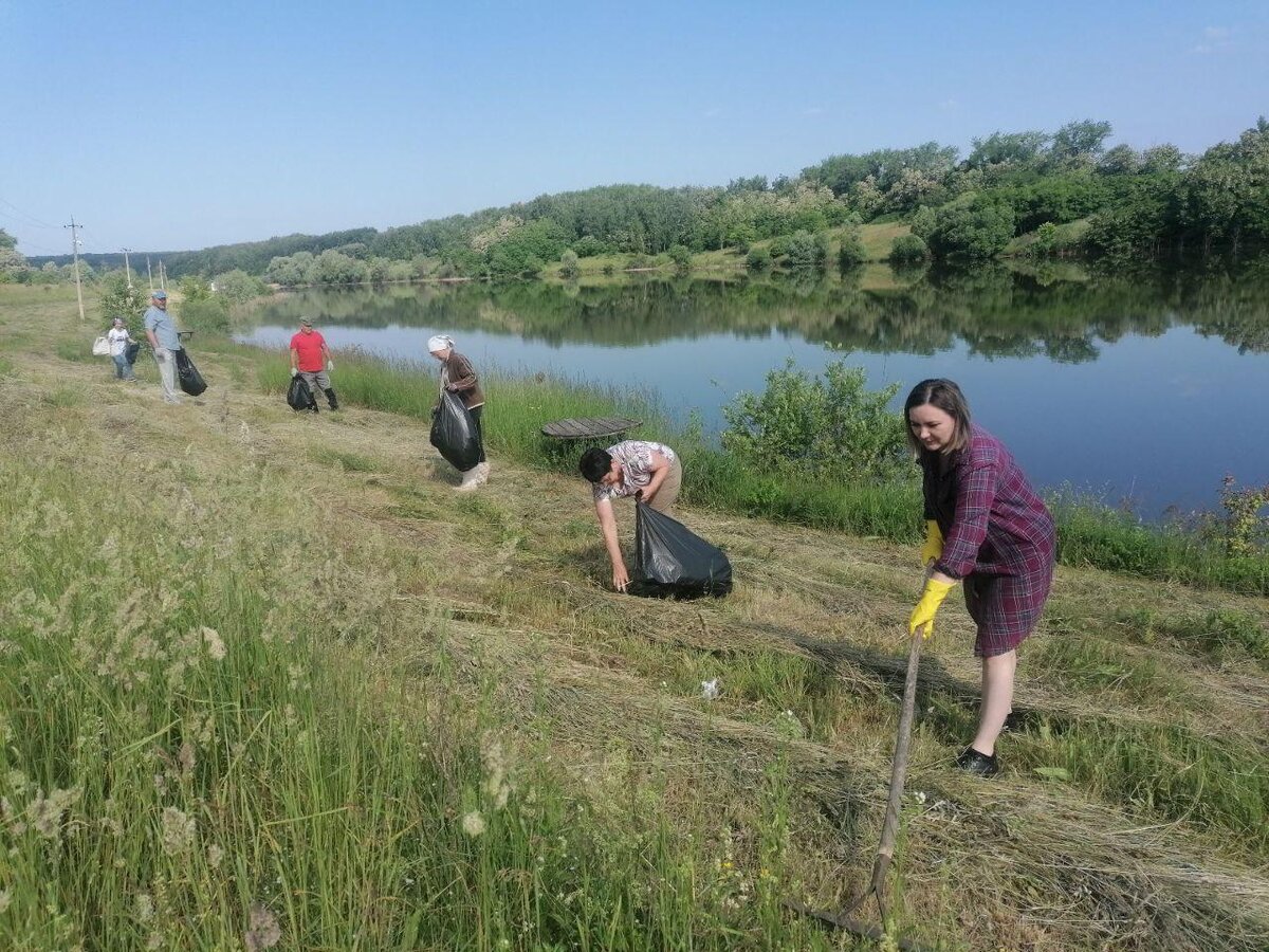    В Курской области в рамках акции "Вода России" вывезли 0,5 кубометров мусора