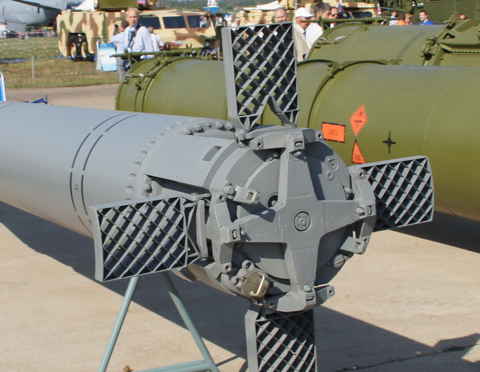 Крылатые ракеты производство. 3м-54 Калибр. Ракета Калибр 3м-54э. 3м-14 Калибр. 3м54 Калибр ракета.