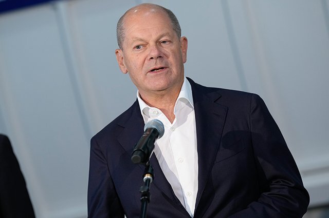    Что известно о травмах канцлера ФРГ Шольца, полученных во время пробежки?