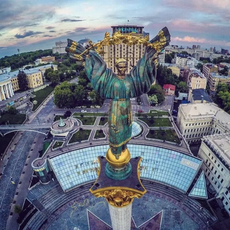 Киев, центральная площадь