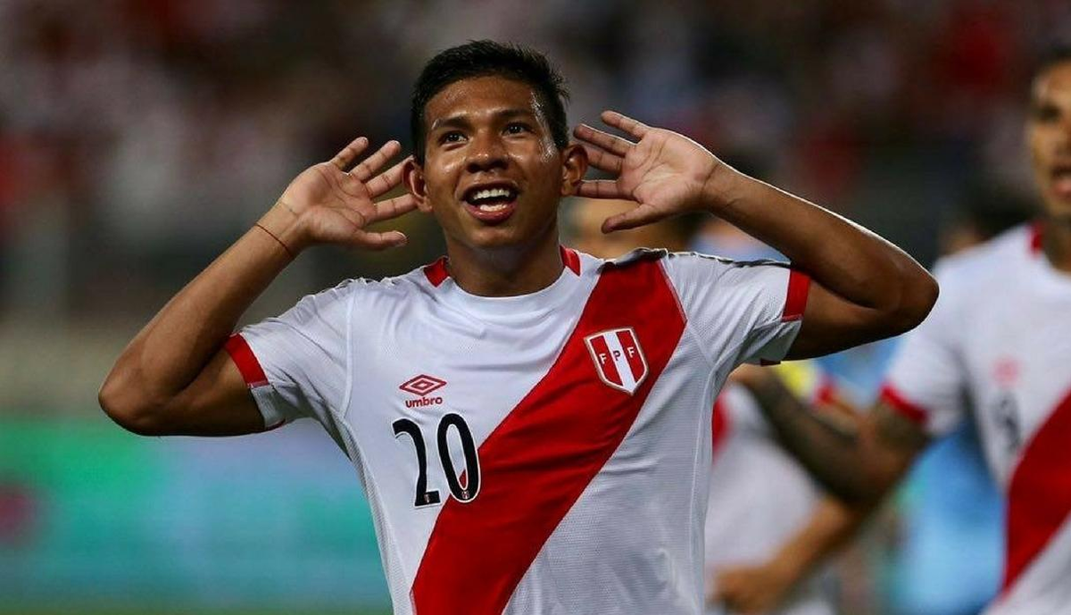 Эдисон Флорес