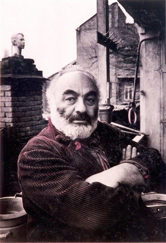 Гений кино XX века, как его называли в кинематографических кругах. Источник: Яндекс картинки.