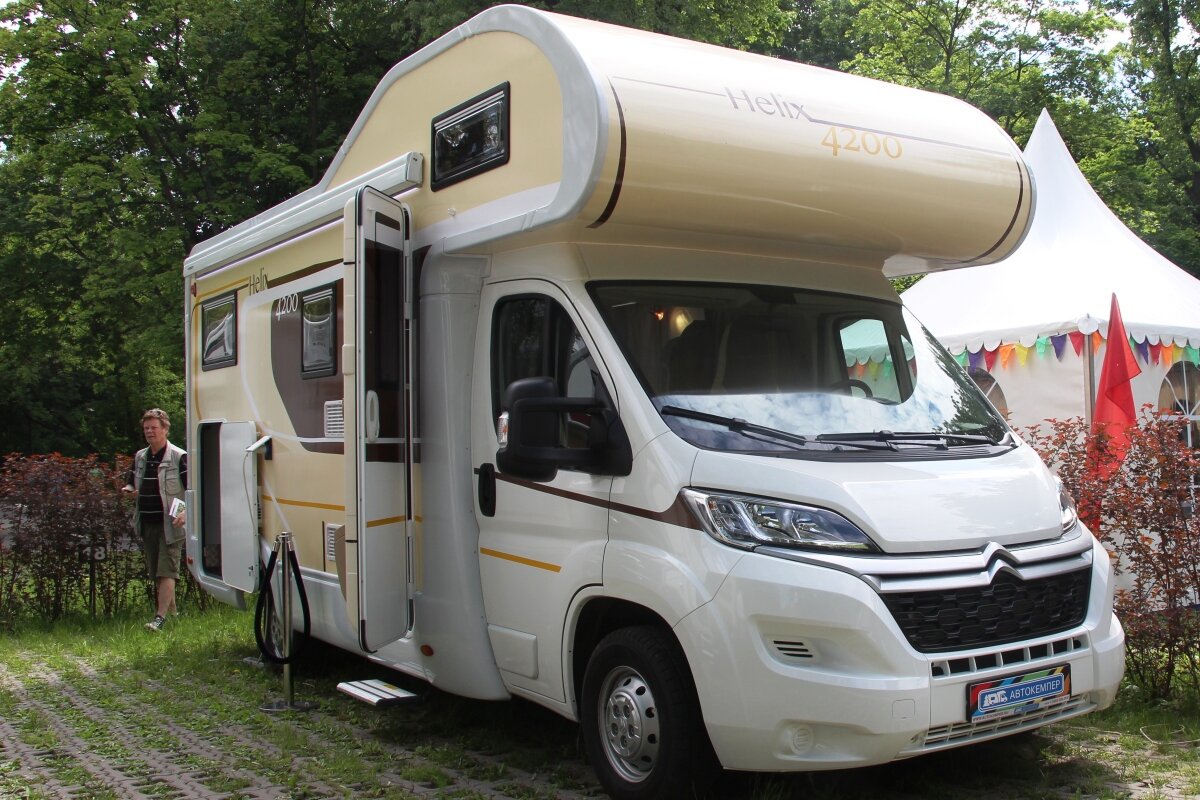 РђРІС‚РѕРґРѕРј Knaus van ti