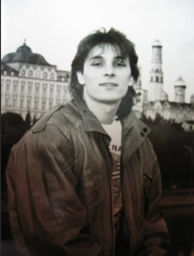 Андрей Разин в молодости. Фото из общего доступа в сети.