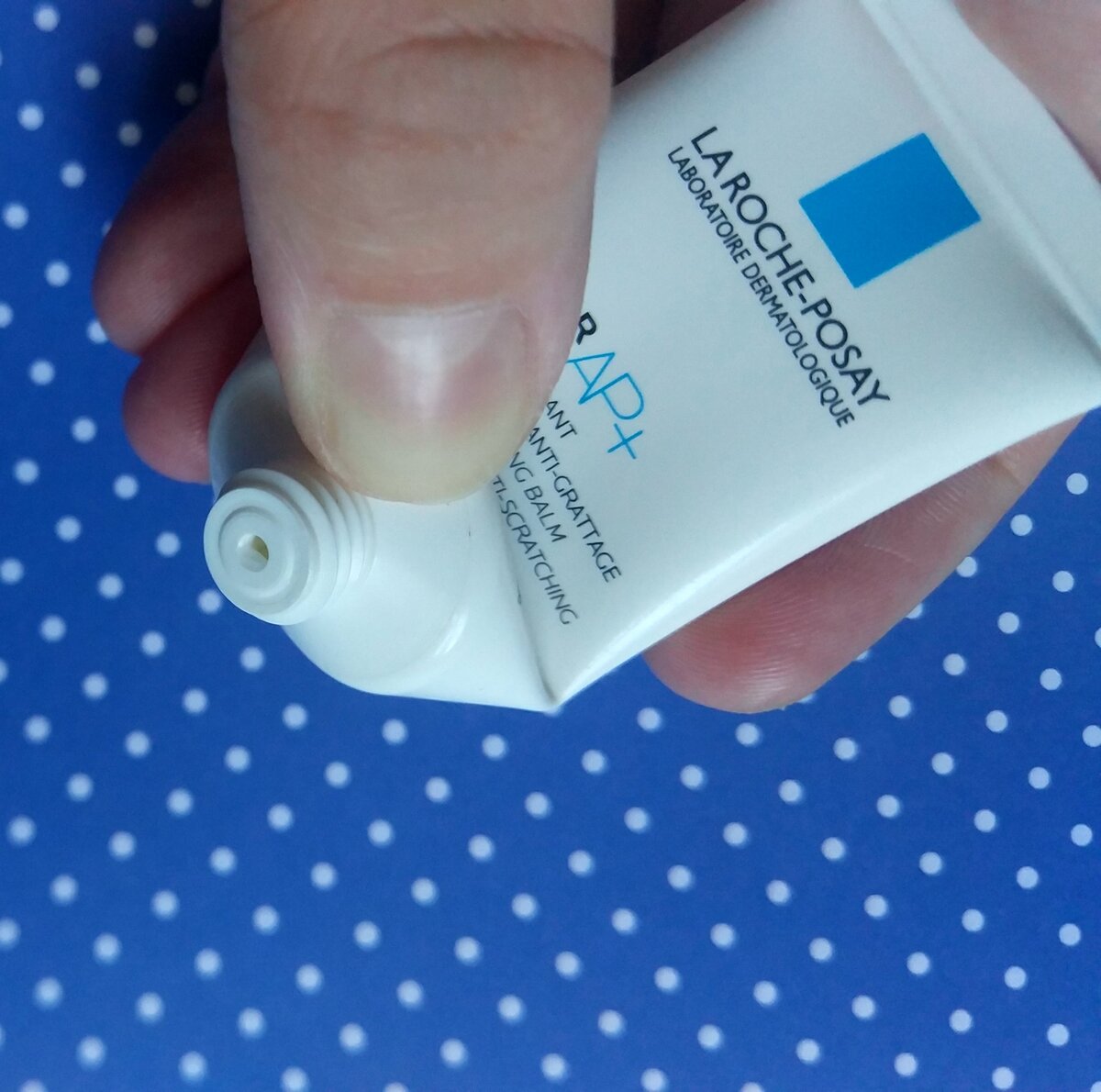 Ну нельзя же выбрасывать крем только потому, что его нельзя выдавить?