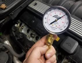  Как проверить компрессию в двигателе?