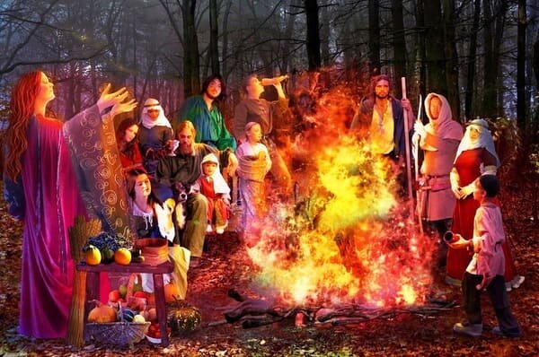Традиции праздника берут начало у древних кельтов