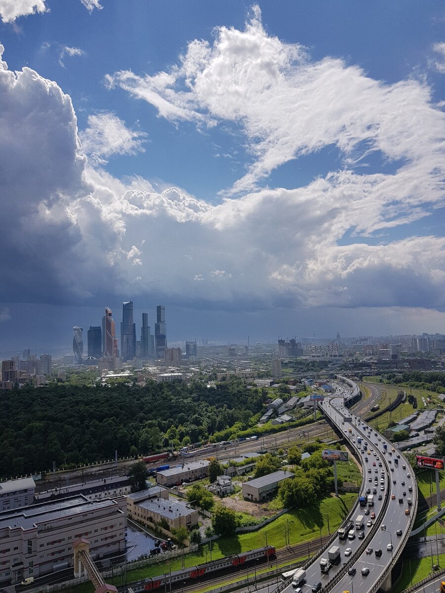Вид из Дома на Беговой на Москва - Сити. 