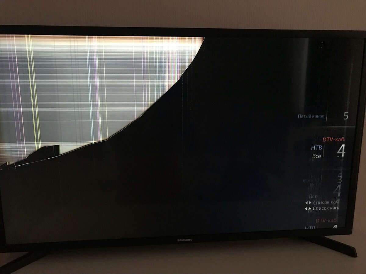 Ребенок разбил матрицу телевизора