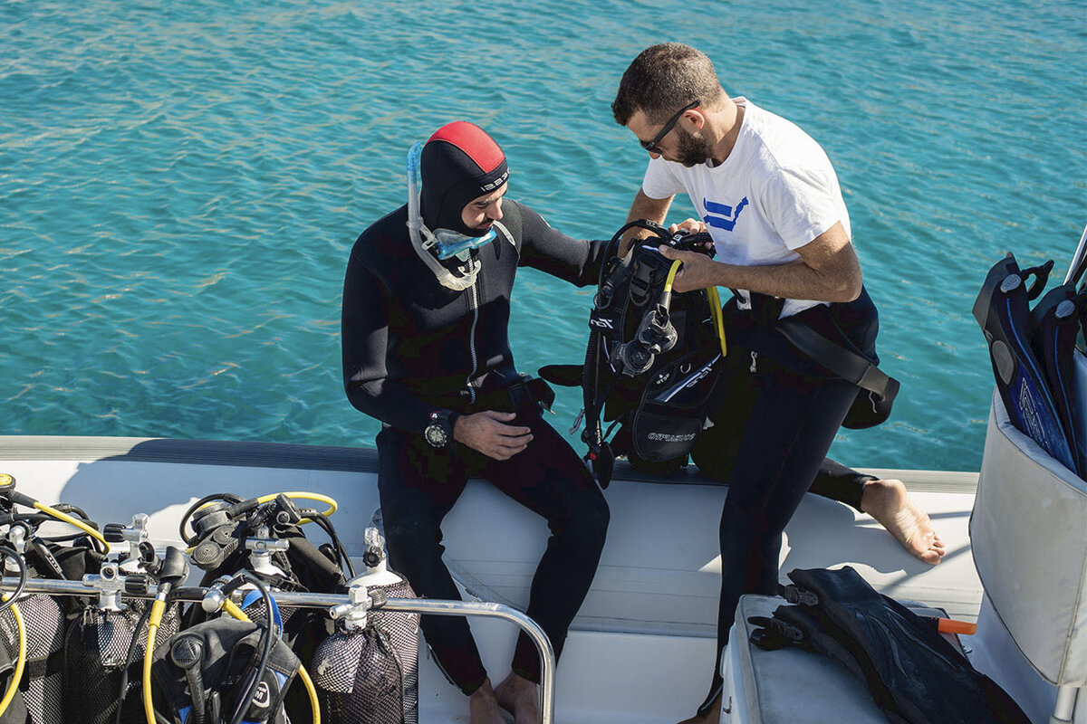 Айя Напа дайвинг центр Olympian Divers