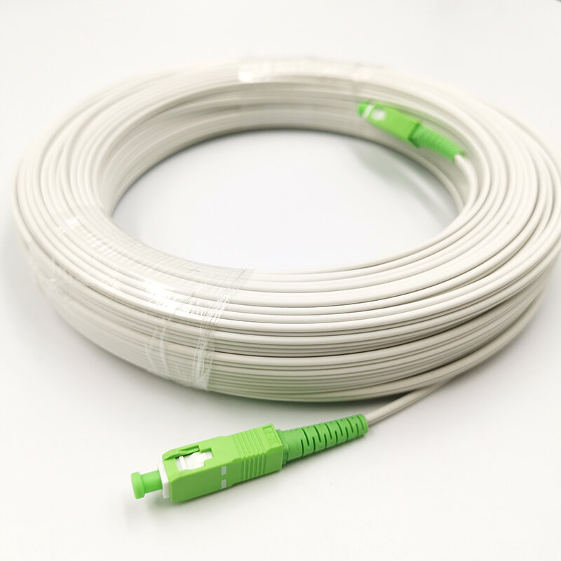 Оптический патч корд.