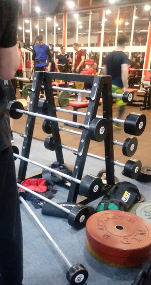 Тренировки в зале