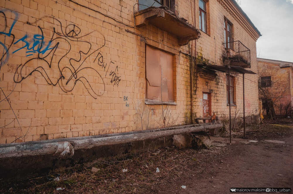 «За мкадом жизни нет» Настоящее «гетто» в девяти километрах от Москвы, где в жуткой нищете живут люди!