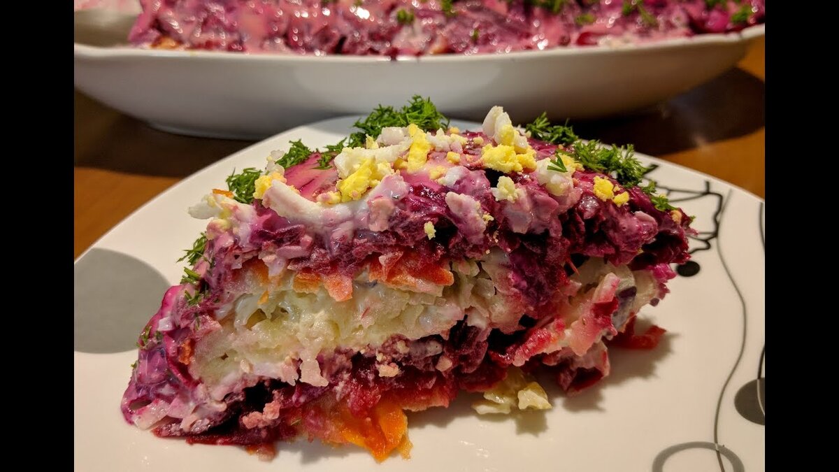 Салат Селёдка под шубой с яблоком