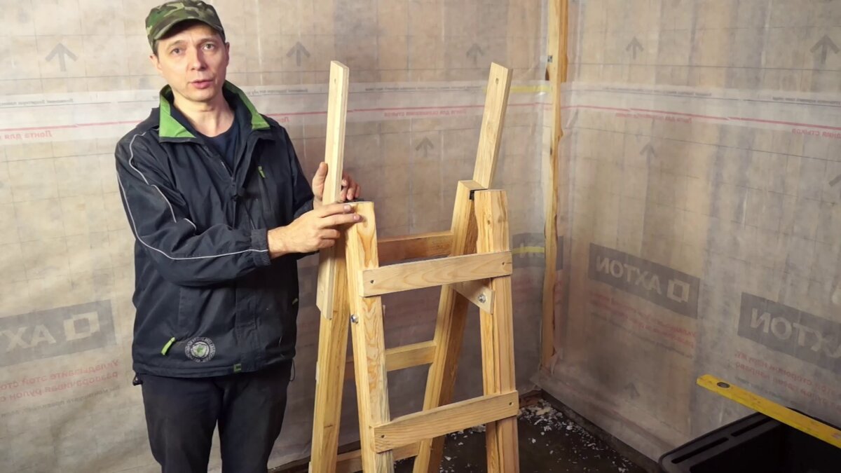 Самодельная стремянка-трансформер. Фото автора.