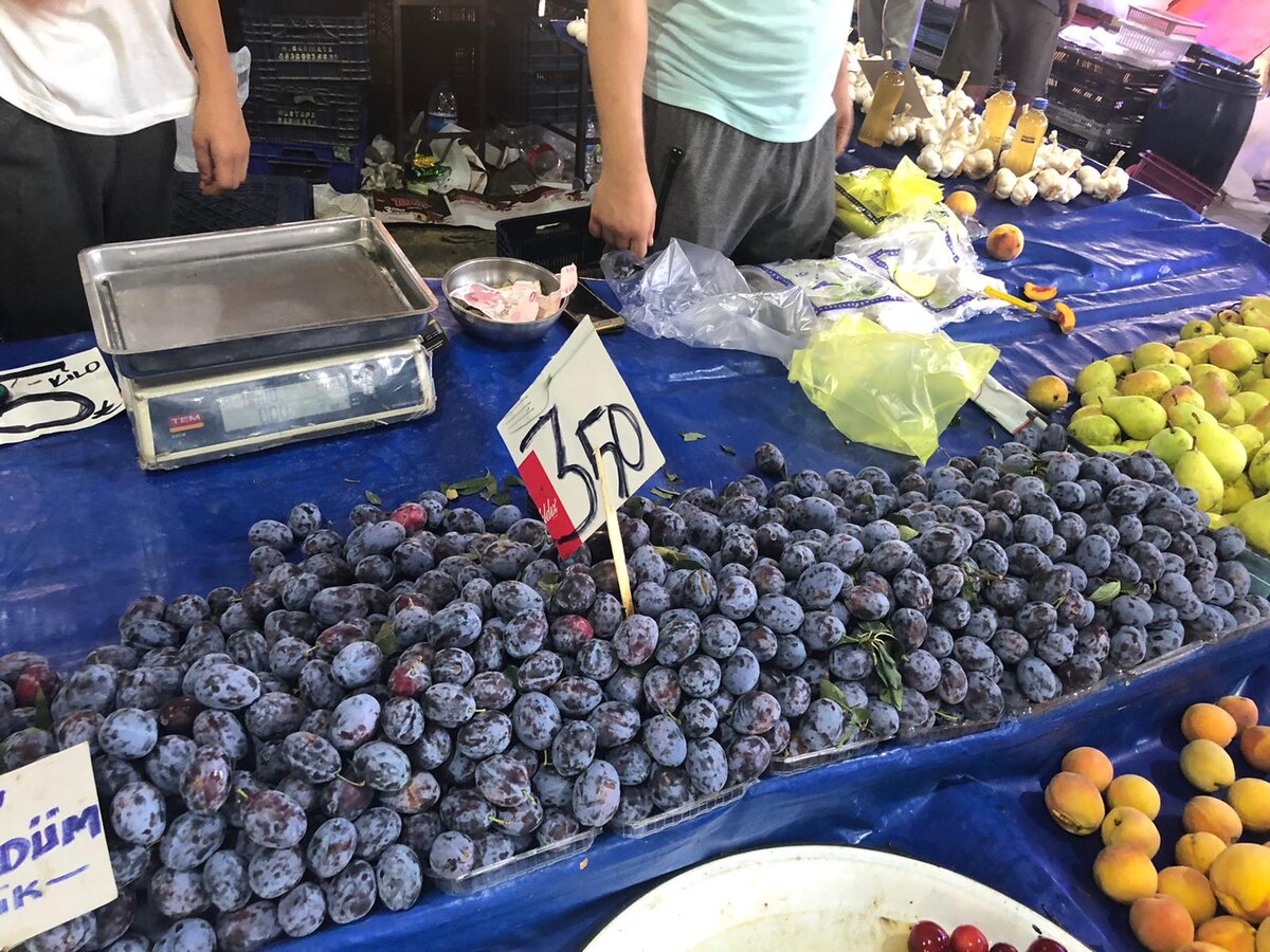 Листайте фото, чтобы посмотреть цены