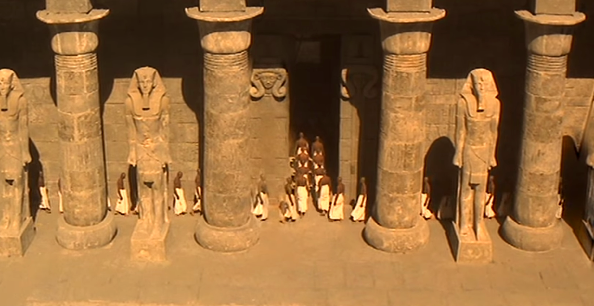 Кадр из фильма "Фараон"