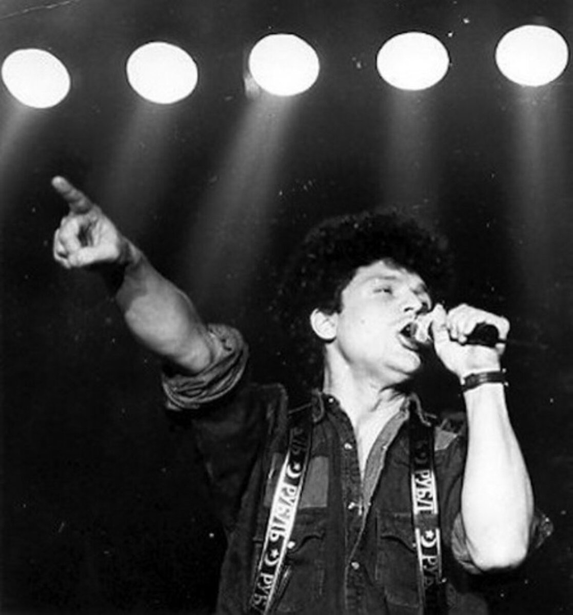 Герой дня – DJ Сергей Минаев – «Поющая голова 80-х и 90-х» | 𝐅𝐔𝐙𝐙  𝐌𝐔𝐒𝐈𝐂 | Дзен