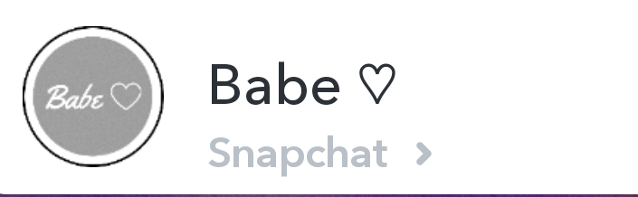 Такая же маска есть и в инстаграм. Только у них одно отличие у надписей "BABE" разные цвета, в инстаграме розовые а в снэпчате белые. 