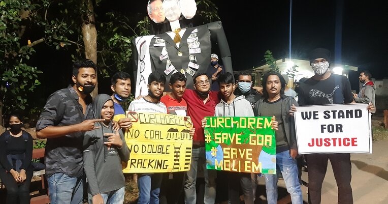 Протесты против расширения угольного хаба на Гоа. Фото: Goyant Kollso Naka