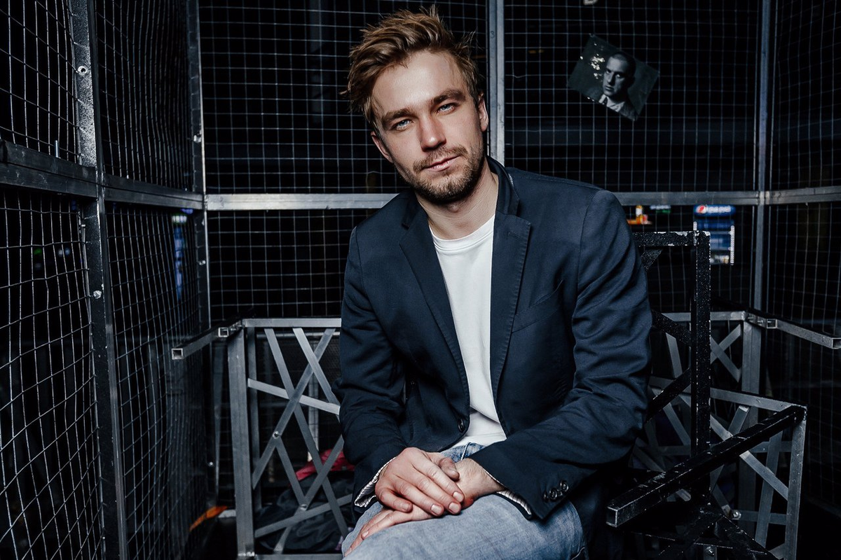 Александр Петров