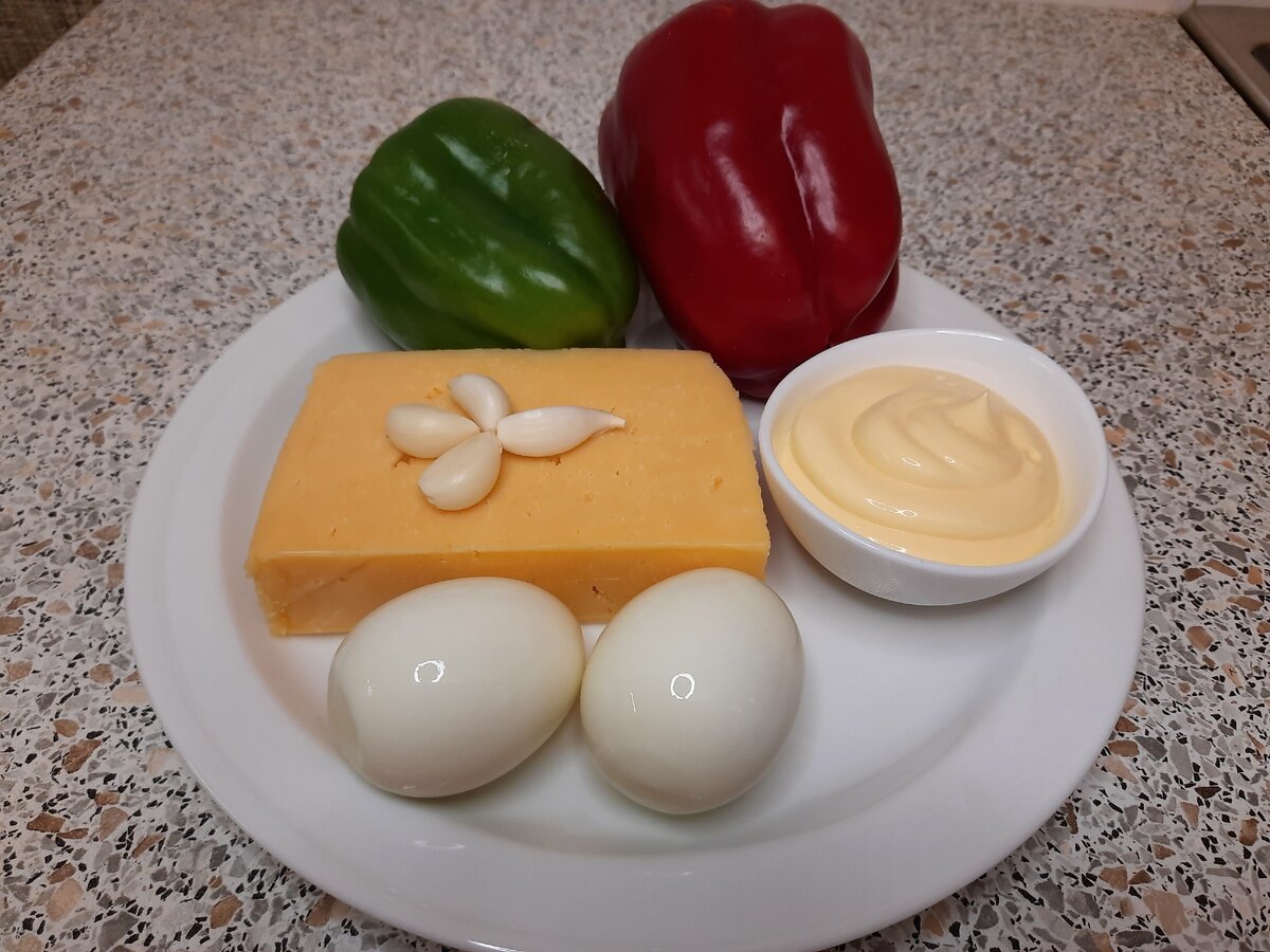 У меня 2 перчика, и 2 яйца соответственно