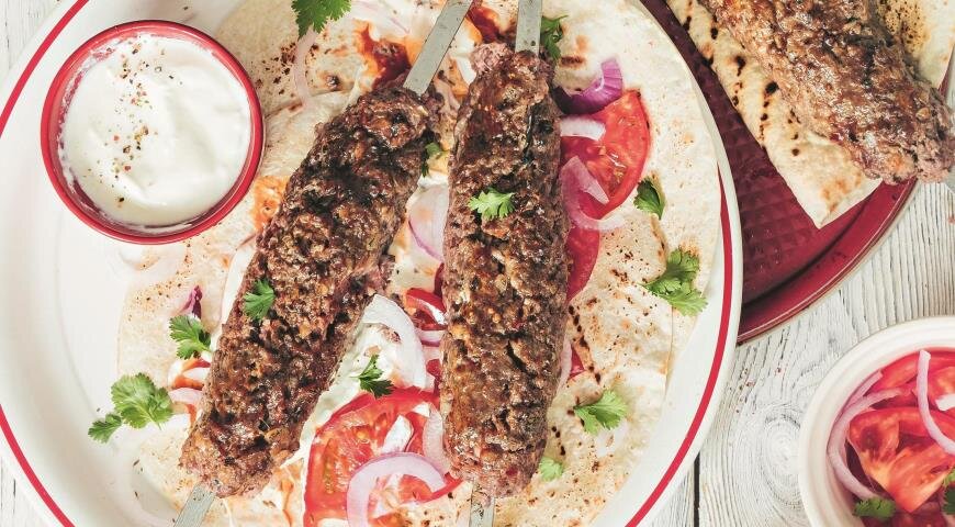 Больше рецептов кебабов на www.gastronom.ru