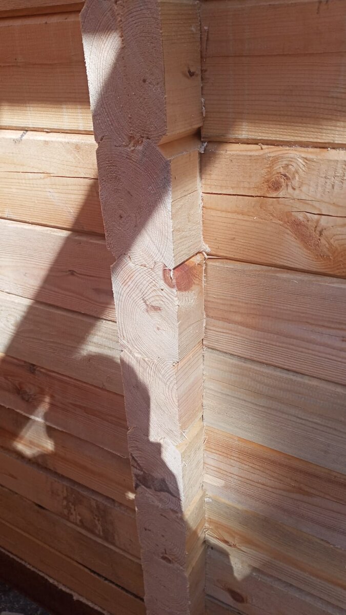 Торец стены, где надо делать ройки 