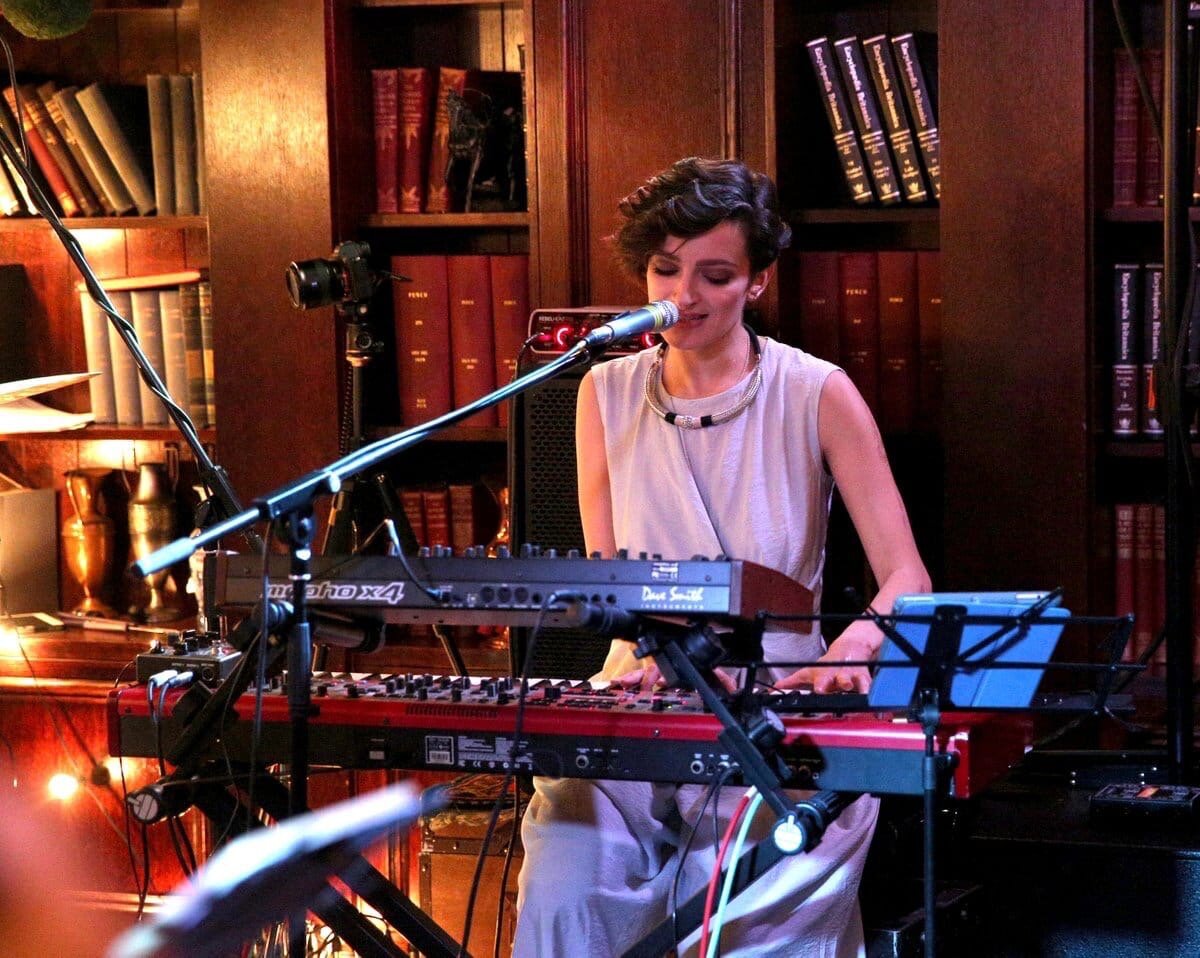 Алина Ростоцкая