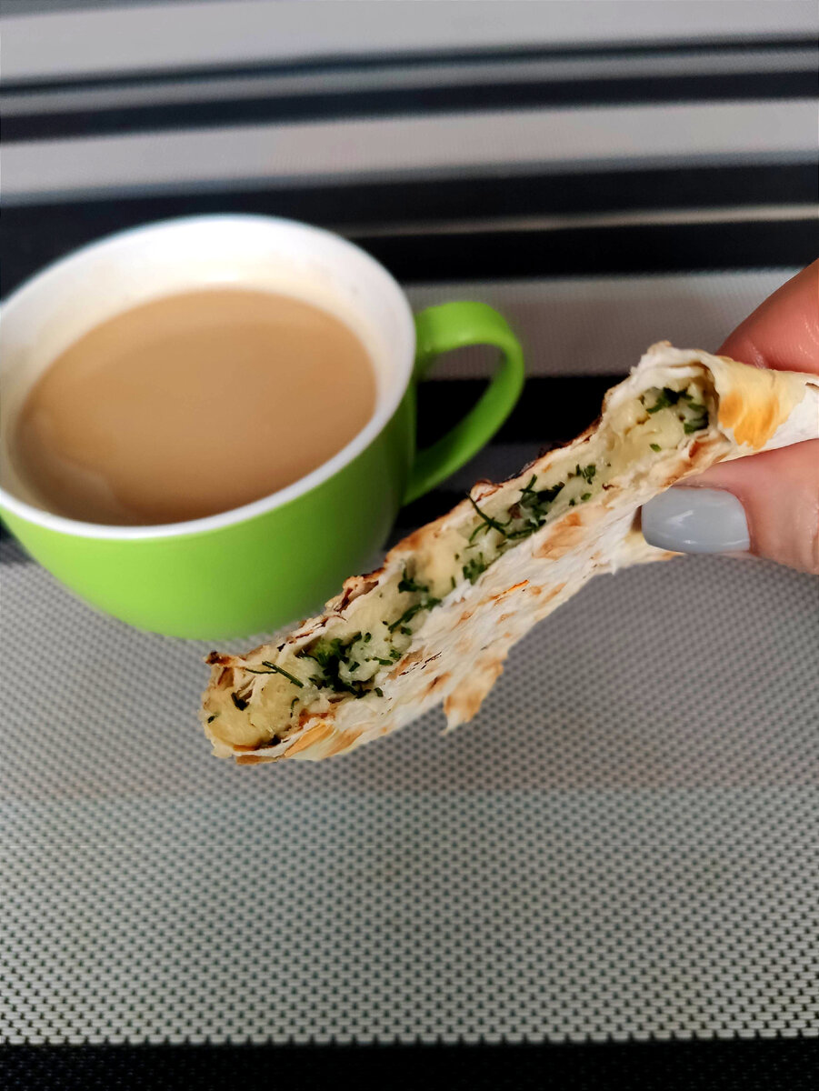 Для тех, кто любит выпить чашечку кофе и похрустеть чем-то вкусным ☺