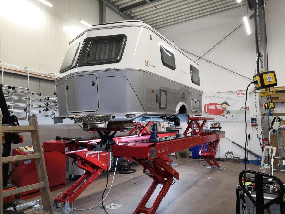 Переделка прицепа для бездорожья. фото faz.net