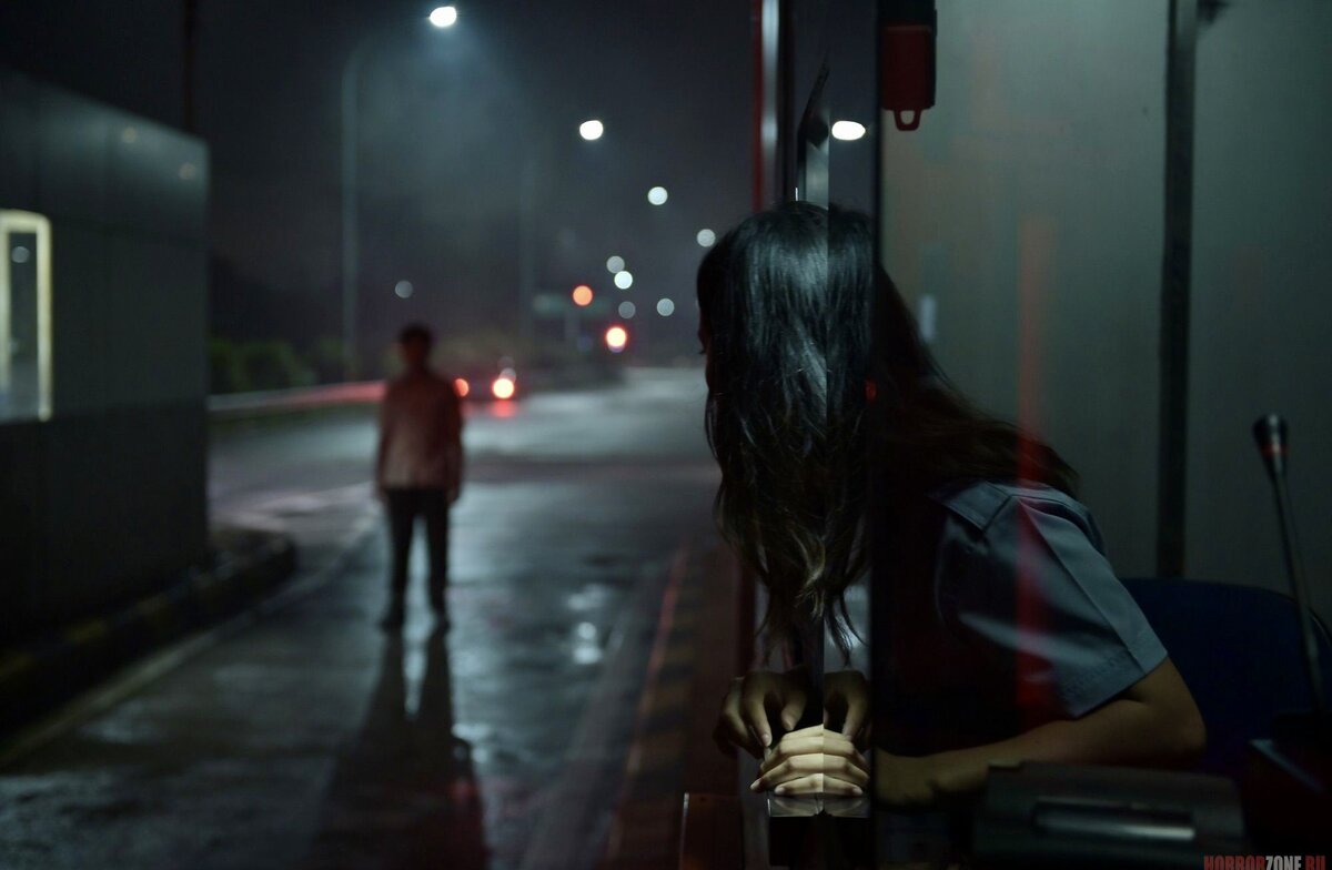 Ужасы, детектив. В главных ролях: Тара Басро, Арио Баю, Кристин Хаким, Асмара Эбигейл.