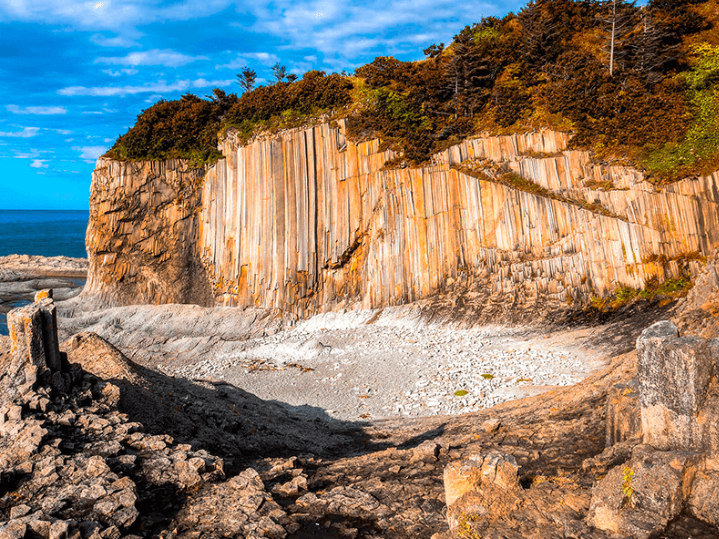остров Кунашир, Курилы