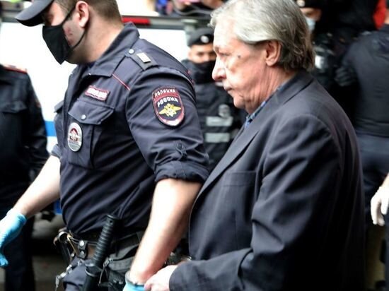     михаил ефремов в суде Екатерина Шлычкова