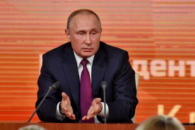    Владимир Путин Дарья Антонова © ИА REGNUM