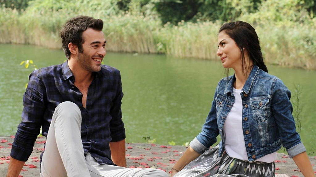 Кадр из сериала "Запах клубники" // Кинопоиск