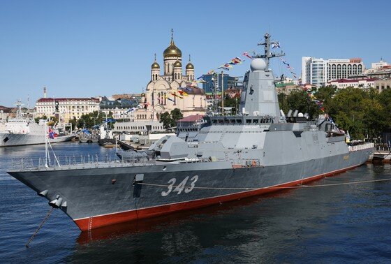    Приморский край. Владивосток. Корвет «Резкий»