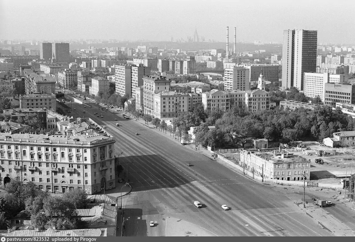 Почему советские названия московских улиц стали убирать ещё до распада СССР  | О Москве нескучно | Дзен