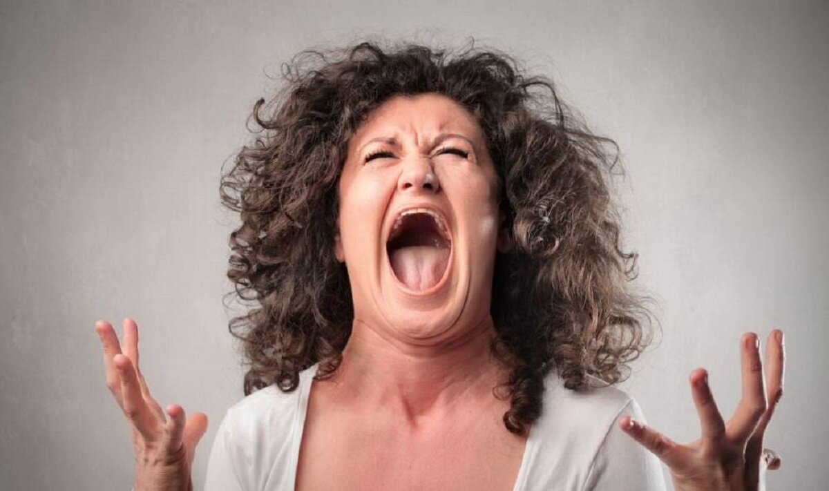 В споре рождается истина. Сократ. Взято из Яндекс.