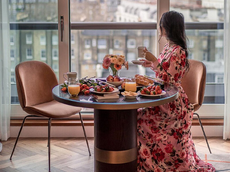 inst: @ofleatherandlace