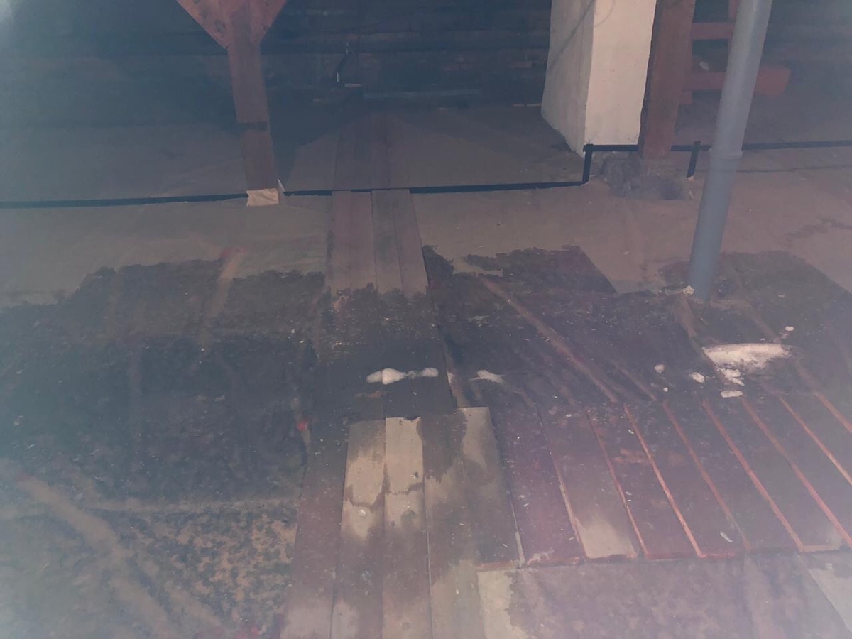 Таяние снега под коньком