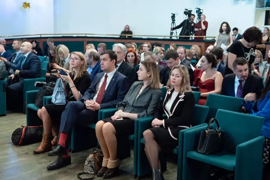 XIV церемония награждения лауреатов премии «Финансовая Элита России».
Фото: Альберт Тахавиев, Finversia.ru